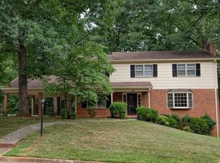 5201 Wedgewood Rd, Lynchburg, VA 24503