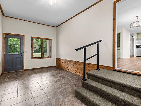 5th image of 2961 201st Ave NW