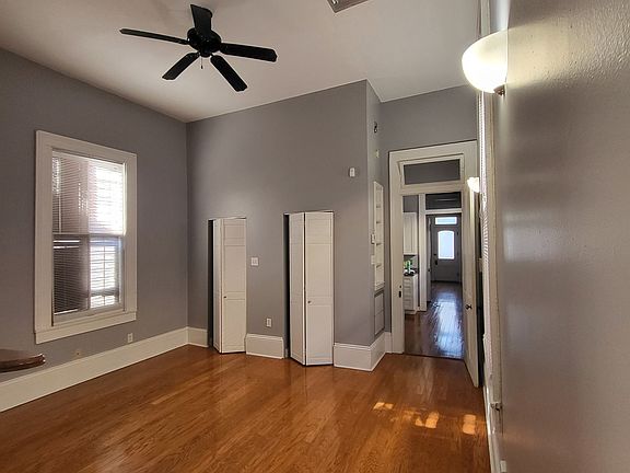 3rd image of 2312 Dauphine St
