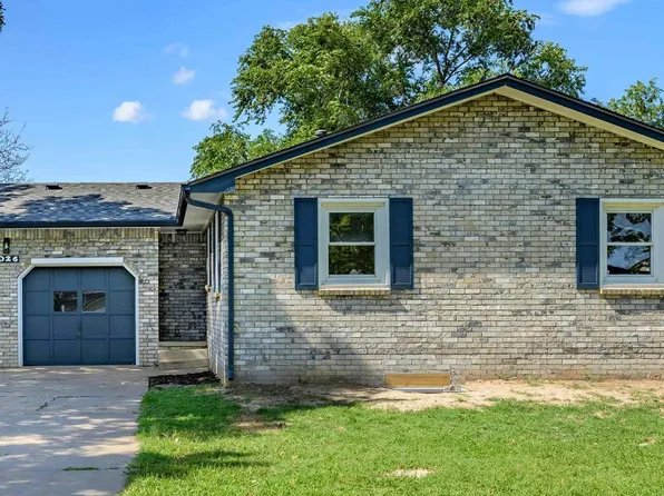 3026 W Hadden Ave, Wichita, KS 67217