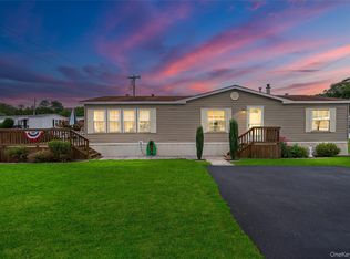 33 Pennsylvania Ave, Wurtsboro, NY 12790