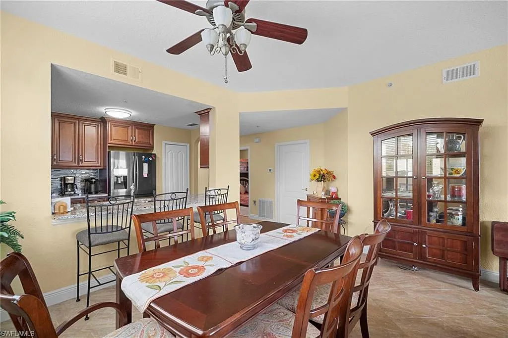 3 bed, 2.0 bath, 1506 sqft, $2,900 — Photo 3