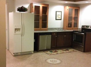1690 Settindown Dr, Roswell, GA 30075
