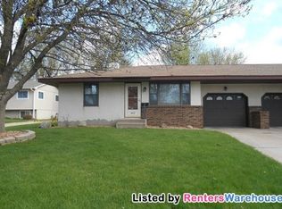 6513 Craig Ave, Inver Grove Heights, MN 55076