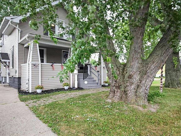 2nd image of 111 Penrith Ave