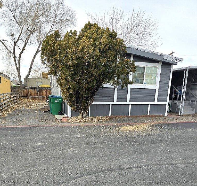 2nd image of 1280 Gentry Way #3