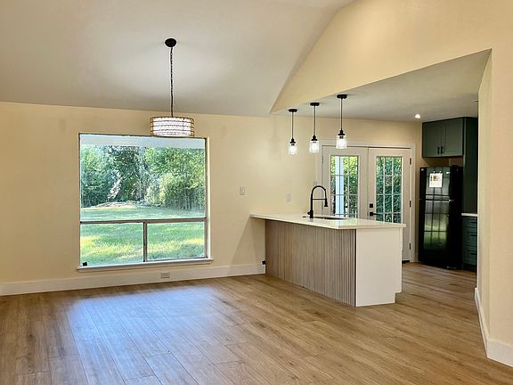 3rd image of 8606 Lazy Brook Ln
