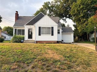 2007 32nd St NW, Canton, OH 44709