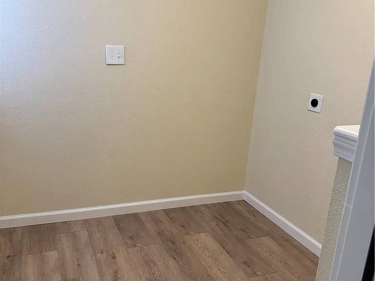4642 Cheryl Dr — Photo 21