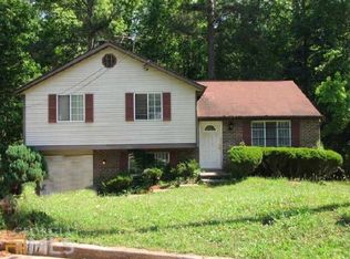 3886 Misty Bleau Dr, Powder Springs, GA