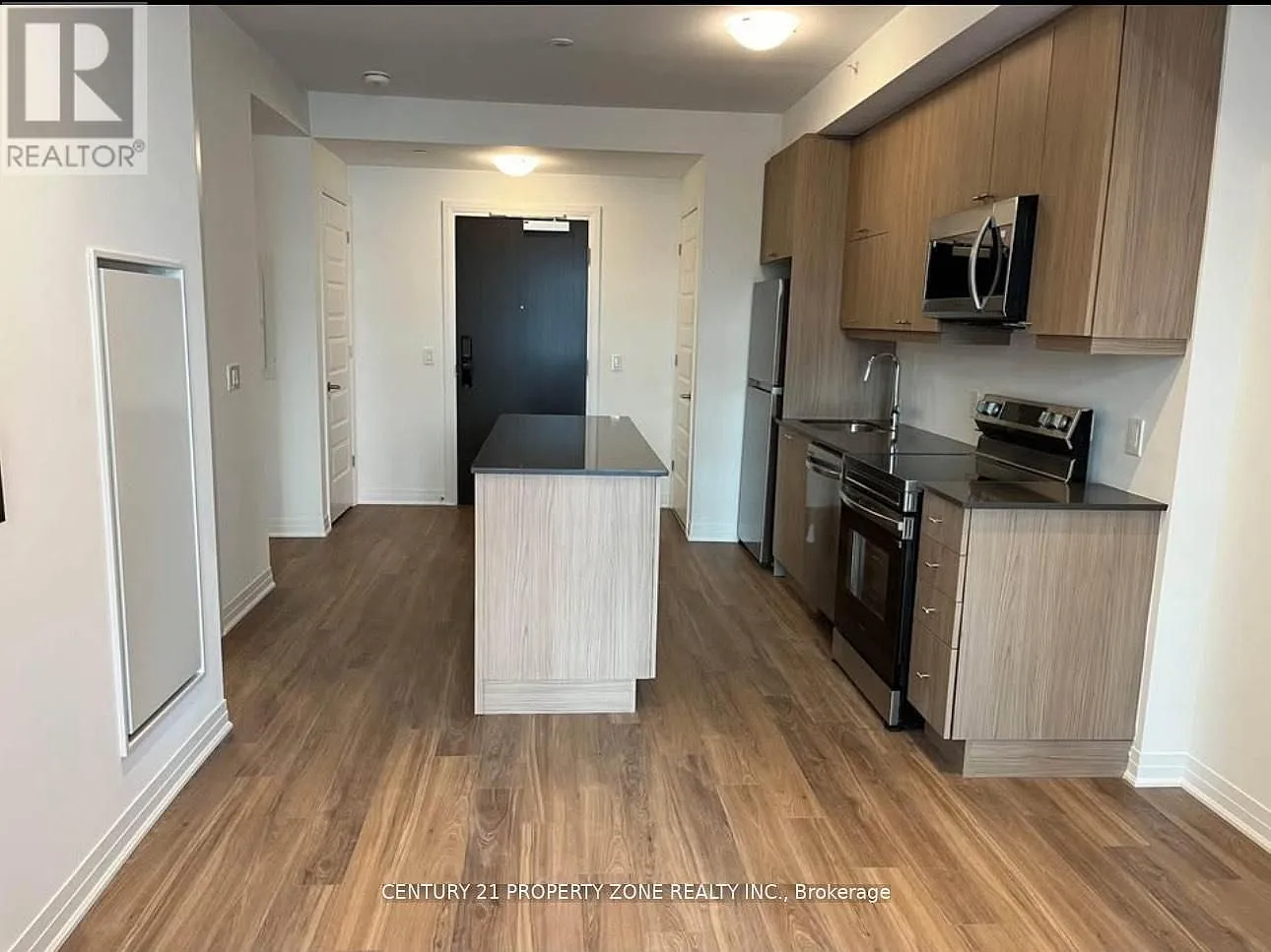 2 bed, $2,199 — Photo 4