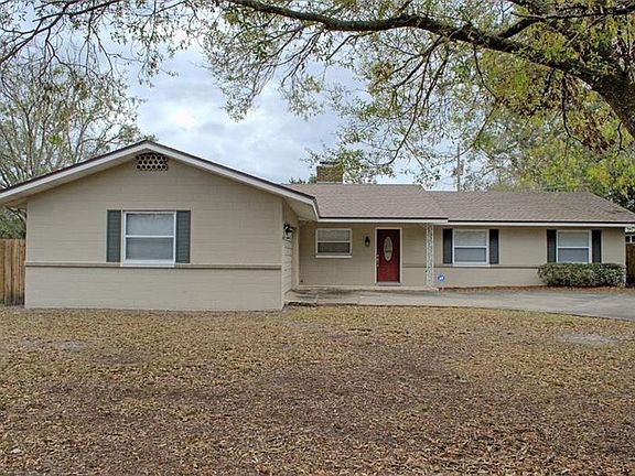 2nd image of 1236 Carvell Dr