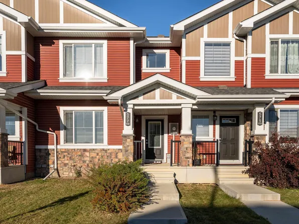 577 Ebbers Way NW, Edmonton, AB T5Y 3T8