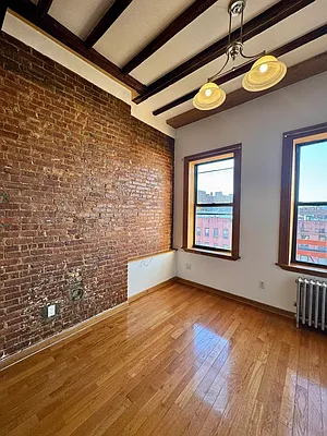 Rented by Mauro Bros Real Estate Services LLC | media 16