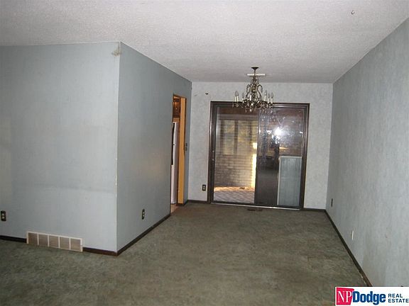 5th image of 9826 Camden Ave