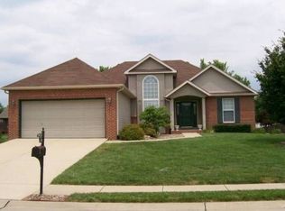 2619 Piper Hills Dr, Shiloh, IL 62221
