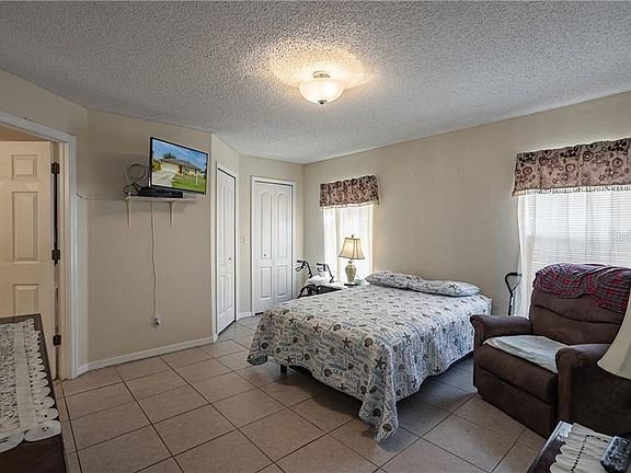 5th image of 848 Marquis Ct
