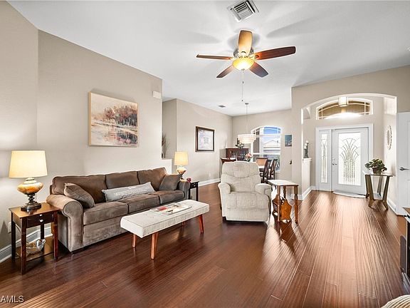 5th image of 20880 Torre Del Lago St