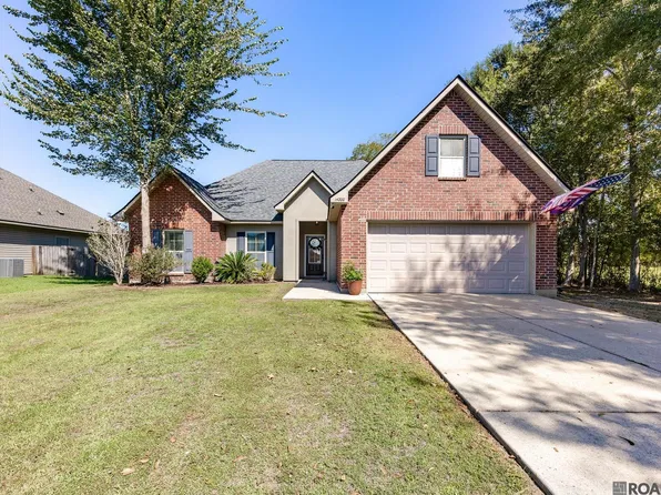 14200 Caribbean Dr, Gonzales, LA 70737