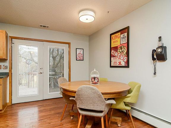 4th image of 16913 Lexington Ave NE