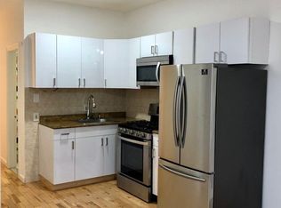 305 Eckford St APT 3R, Brooklyn, NY 11222