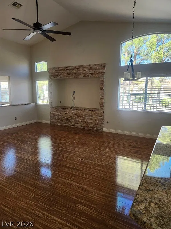 2 bed, 2.0 bath, 1489 sqft, $2,500 — Photo 4