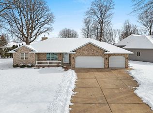 2130 Palmer Dr, Green Bay, WI 54311