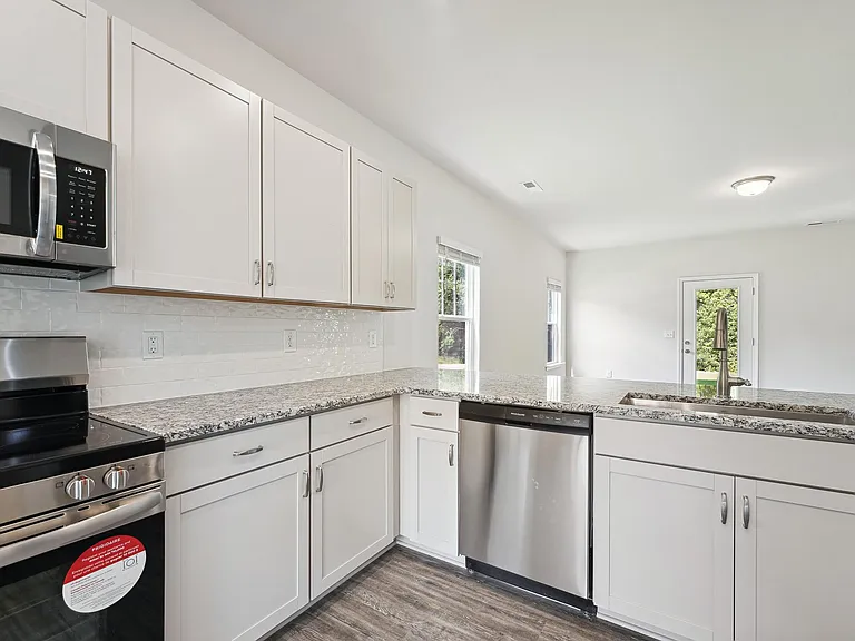 131 Altair Ln — Photo 5
