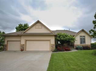 120 N Valley Creek Dr, Valley Center, KS 67147