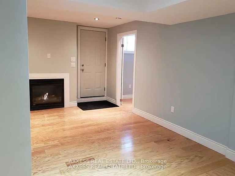 58 Spadara Dr — Photo 3