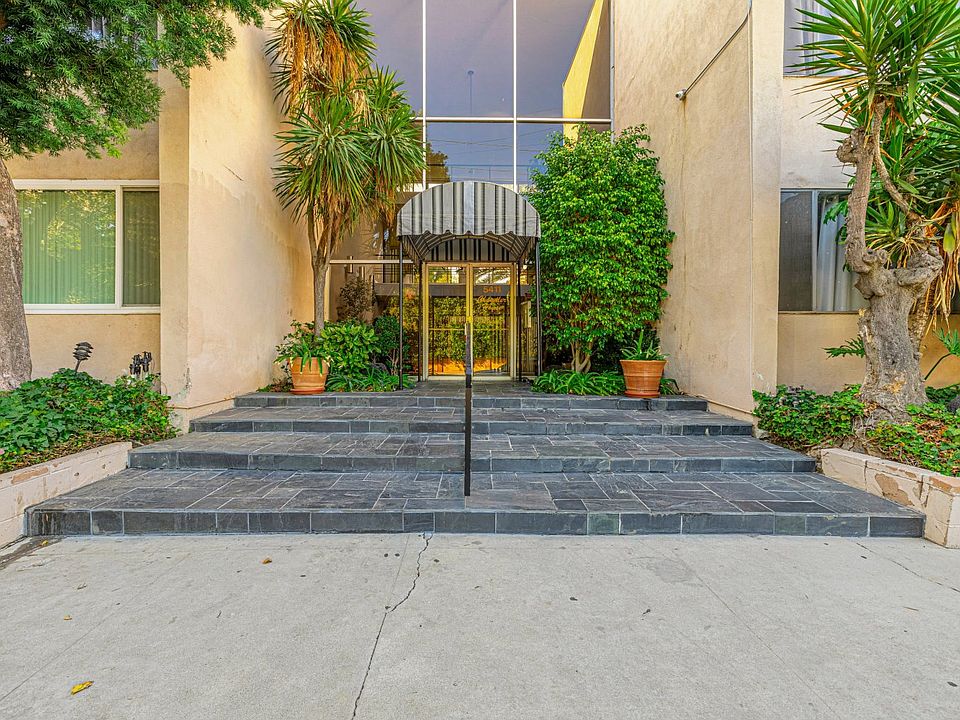 1st image of 5411 Tyrone Ave APT 104