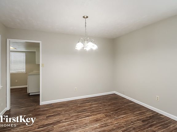 4th image of 7326 La Mesa Dr