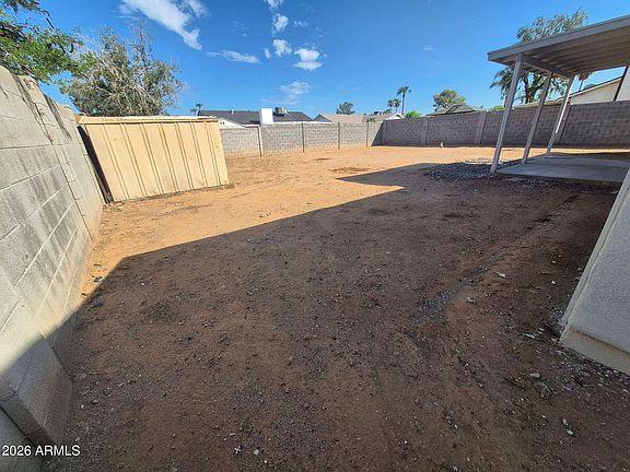 4th image of 3310 E ANGELA Drive