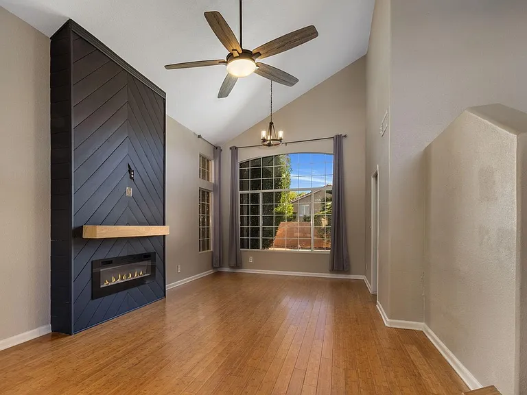 4753 E Bighorn Ave — Photo 7