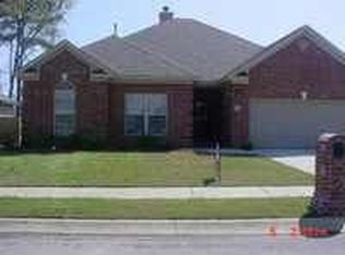 33 Bentley Cir, Little Rock, AR 72210