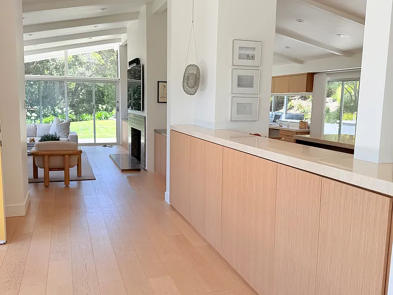 Main Dr — Photo 14