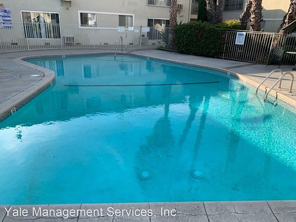 1st image of 4525 Murietta Ave #9