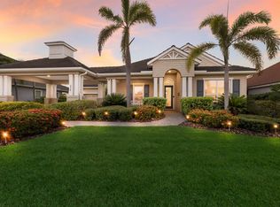 576 Fore Dr, Bradenton, FL 34208