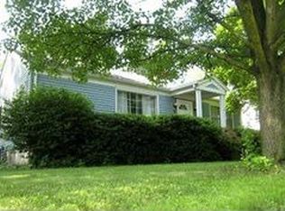 609 W Washington St, Urbana, IL