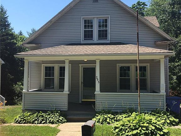 3rd image of 295 Long Hill Ave