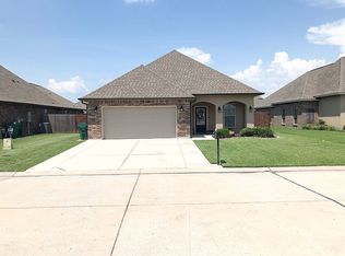 128 Chestnut Ridge Dr, Gray, LA 70359