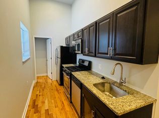 2221 S Broad St APT 1F, Philadelphia, PA 19148