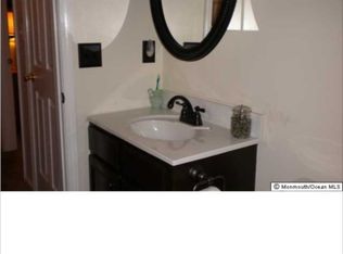 22 Green Tree Dr, Jackson, NJ 08527