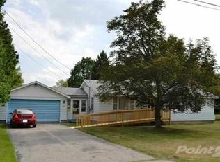 639 Durham St, Reed City, MI 49677