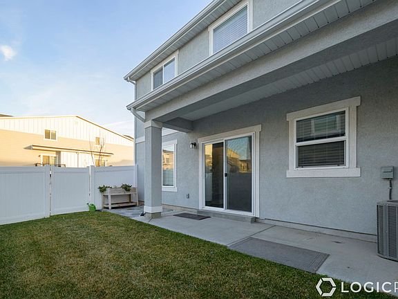 3rd image of 4234 W Palisade Park Ct