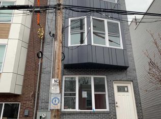 1528 W Stiles St #B, Philadelphia, PA 19121
