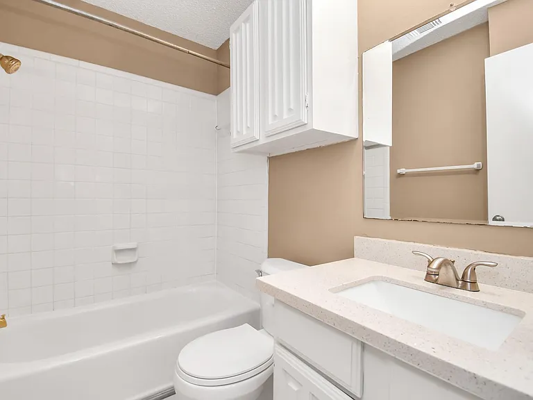 12400 Brookglade Cir #47 — Photo 26
