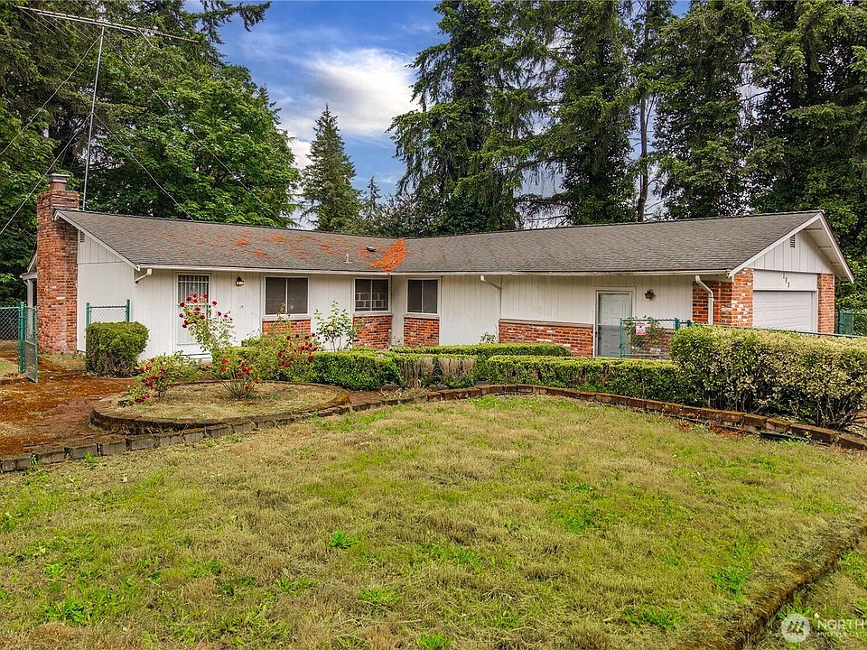 1st image of 108 Haman Lane W