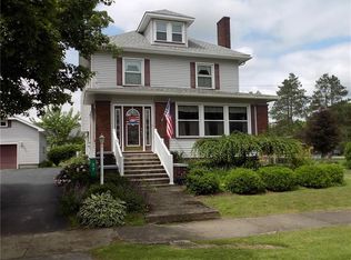 37 Maple St, Stoneboro, PA 16153