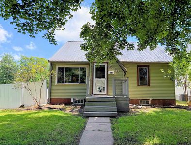 820 N Wacouta Ave, Prairie Du Chien, WI, 53821